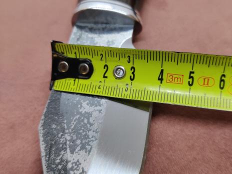Нож шкуросъёмный с крюком